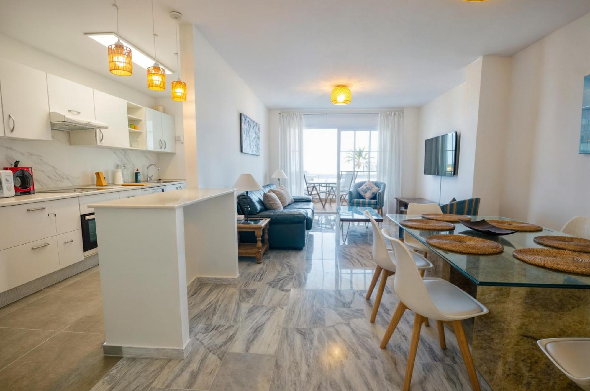 Apartamento Pilar Marbella Esterno foto