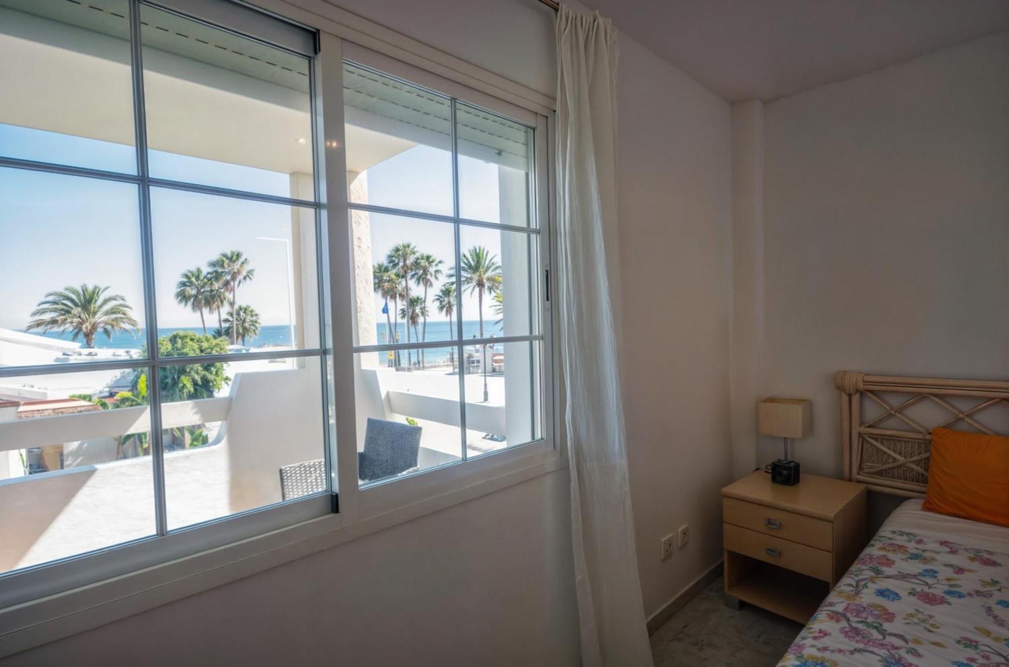 Apartamento Pilar Marbella Esterno foto
